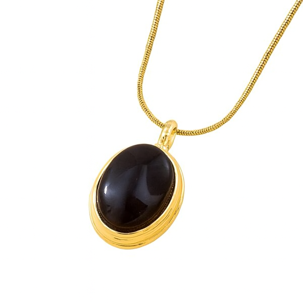 Noir Pendant Necklace
