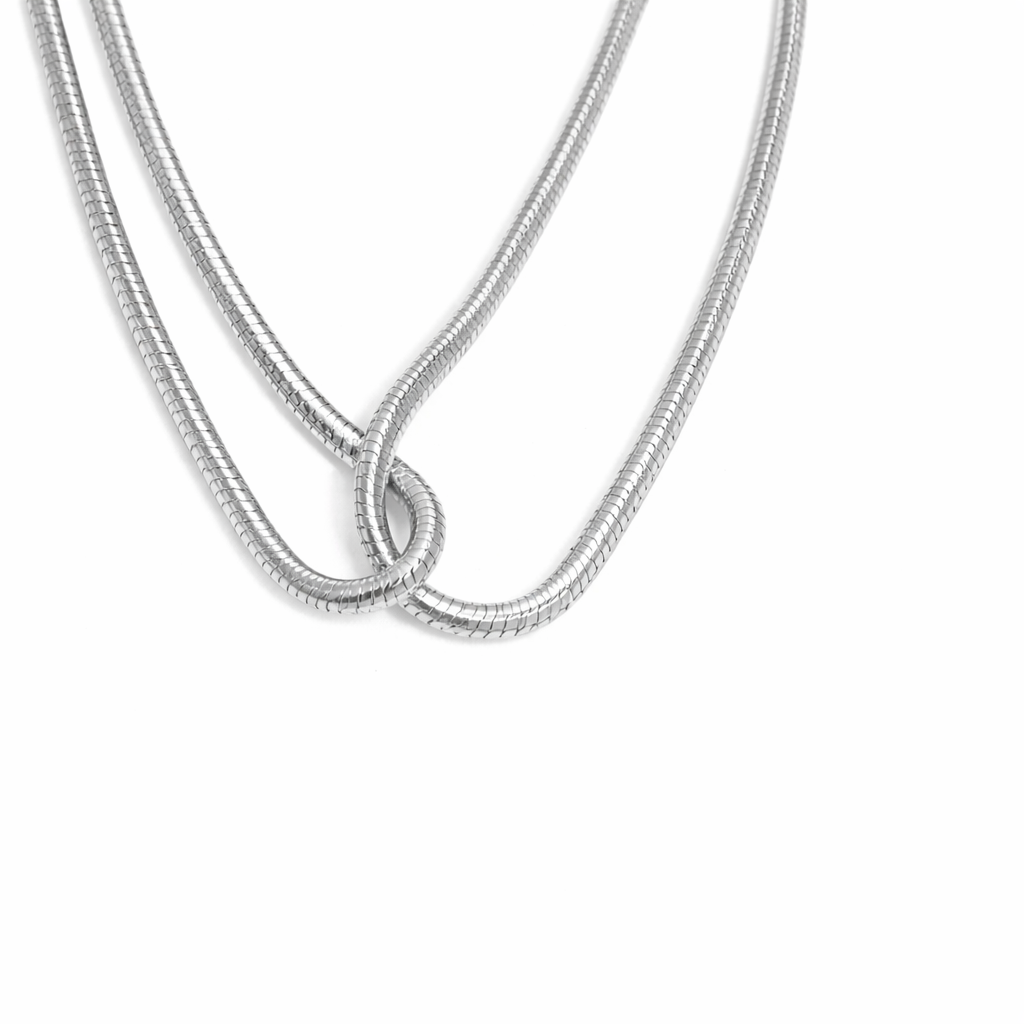 Fluid Loop Necklace