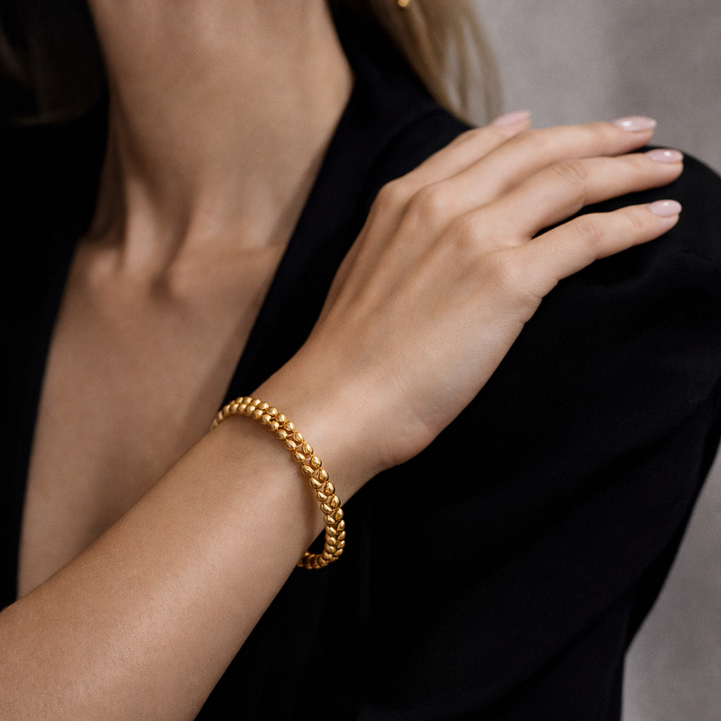 The Elara Bangle
