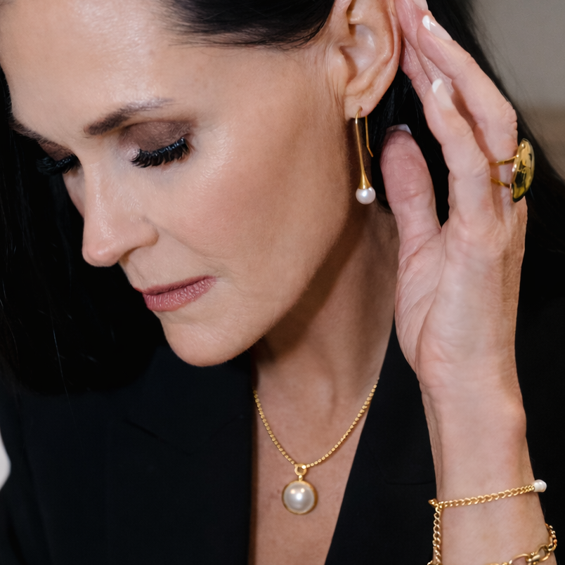 Everly Pearl Necklace