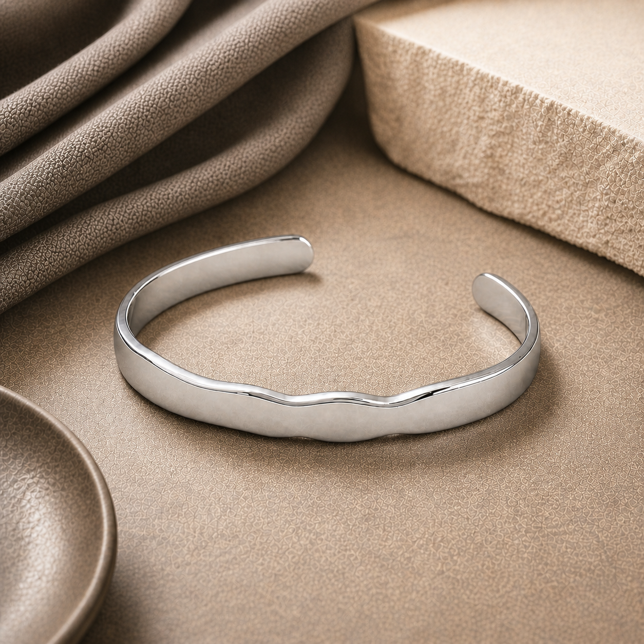 Chrome Ridge Cuff