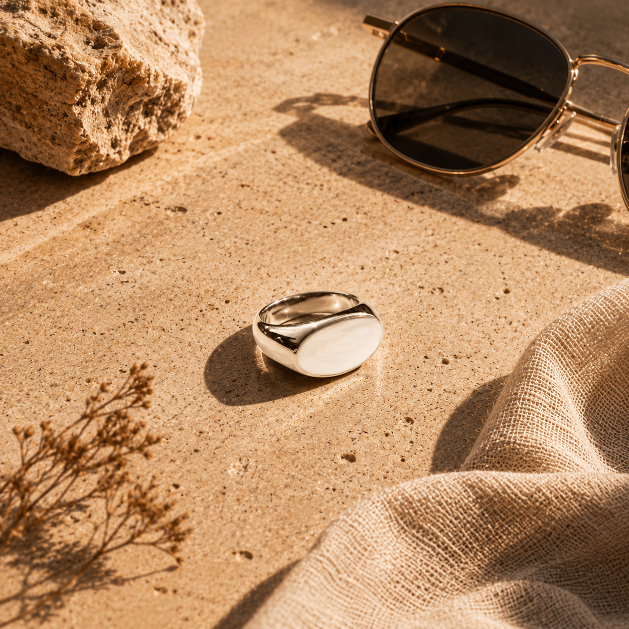 Ember Crest Ring
