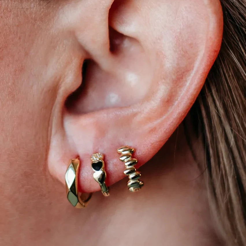 Geometric Tube Hoops