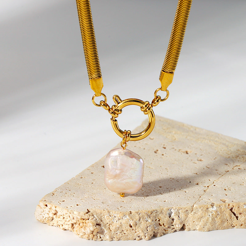 Isla Pearl Necklace